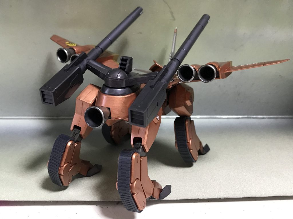 お尻の大きなバーニアを見るとつい、クレヨンしんちゃんがおならで飛ぶ姿を思い浮かべてしまいます…(汗)