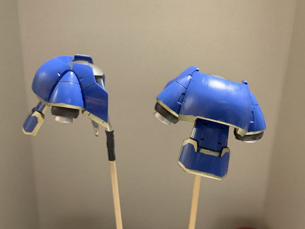 塗装詳細　肩部