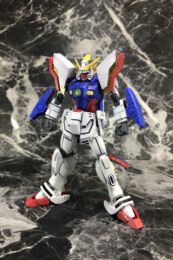 各部のギミックでノーマルモードからだいぶ印象が変わるシャイニングガンダム。
これはあれでしょうか?「からくり人形」や「歌舞伎」がデザインに反映されているんでしょうかね?