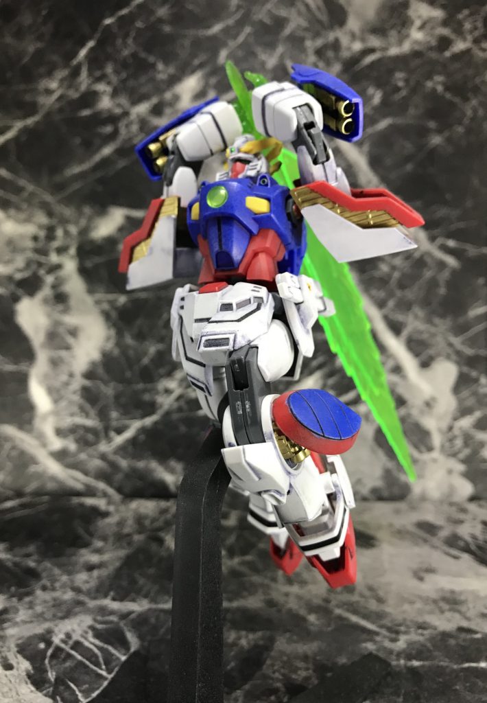 「愛と怒りと悲しみのぉっ!シャイニングフィンガーソォォド!!」