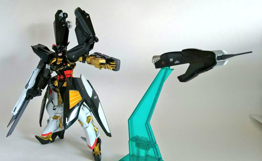 マガノシラホコも遠隔操作風に。
主に牽制目的で使用。