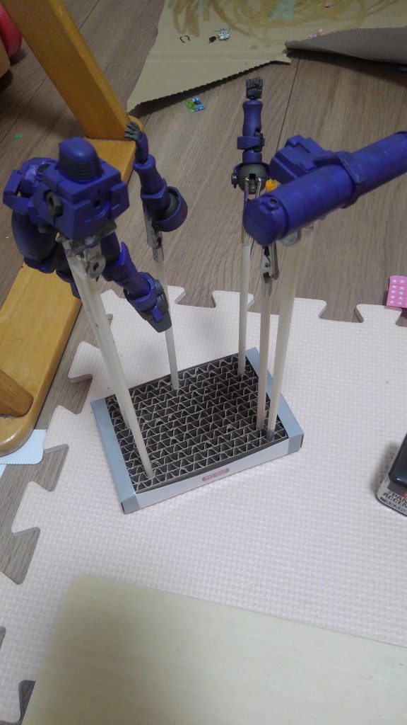 艶消し後、エナメルでウォッシング。