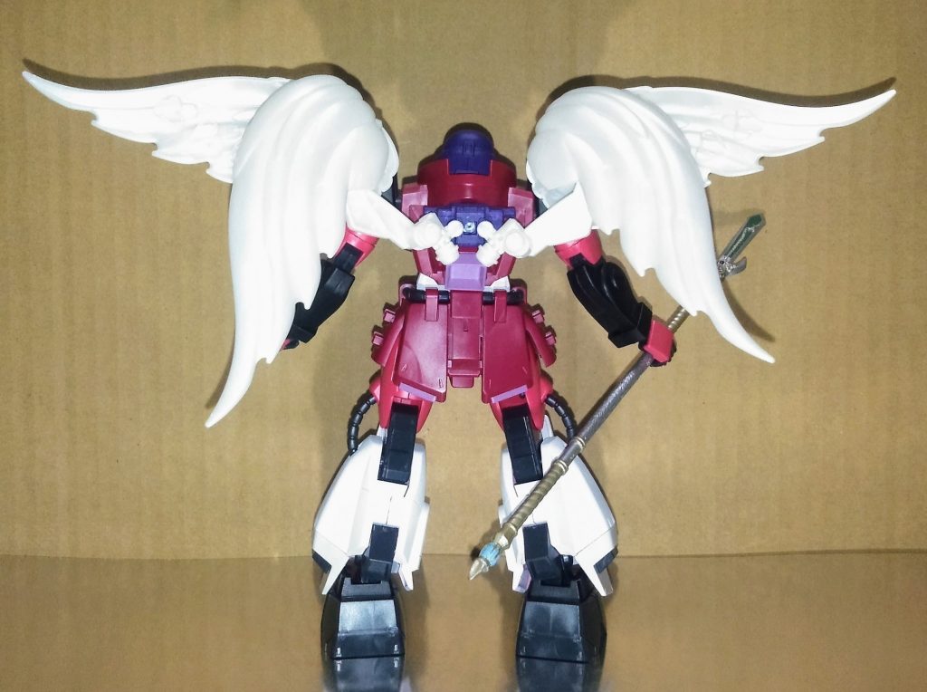 背中が寂しかったので、どこかのパイセンから取りました