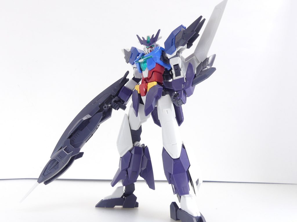 いろいろと組み合わせてみよう。胸アーマーは1stの方が好きかな。1st用腕3ミリ穴接続パーツは2ndにも接続できますが・・・アーマーの形状が異なるのでちょっと軸が出てしまいます。【次回予告予定】HGBC編、メテオホッパー。