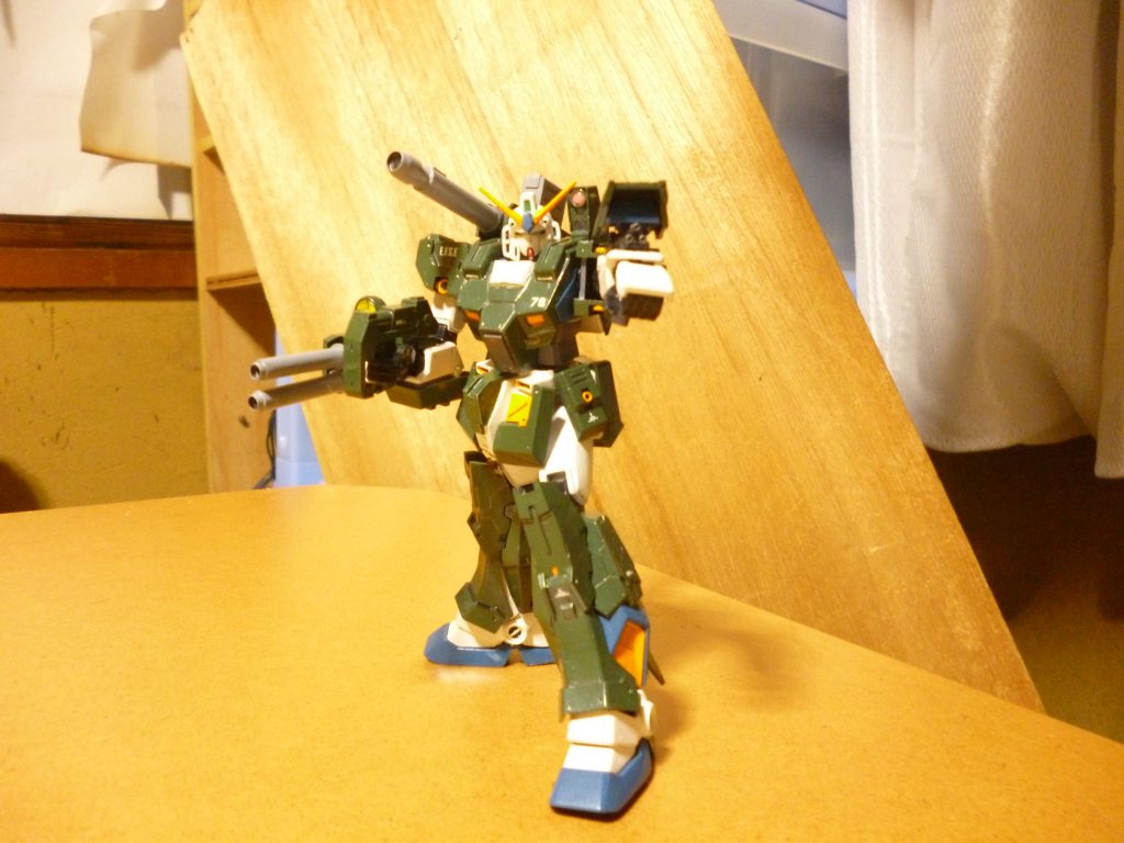 最後までご覧いただき、ありがとうございました。
考えてみたら、「ガンダム」を投稿するのはこれが初めてになります。
にも関わらず、ガンダムはガンダムでもひねくれたチョイスをするあたり、もうこれは自分の性分なんだな、と感じてしまいます(笑)。
 最後になりますが、本作品をご覧になっての感想などいただけますと幸いです。