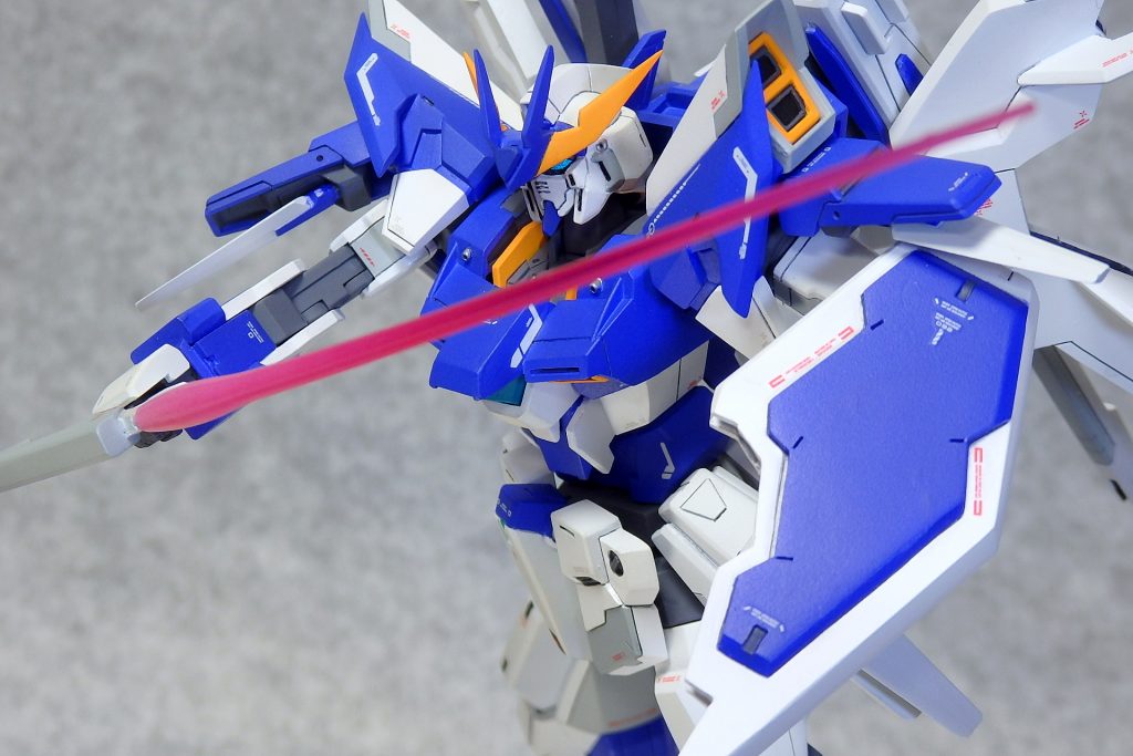 ～EX-Defenceplate～
EX-ディフェンスプレートは１本のビームサーベルをマウントする実体盾である。前腕部の側面、背面のどちらかを選んで装備することが可能。