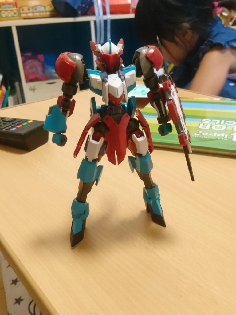 これが最初期です。なかなかに変わりました。
後ろのは娘です(;´∀｀)