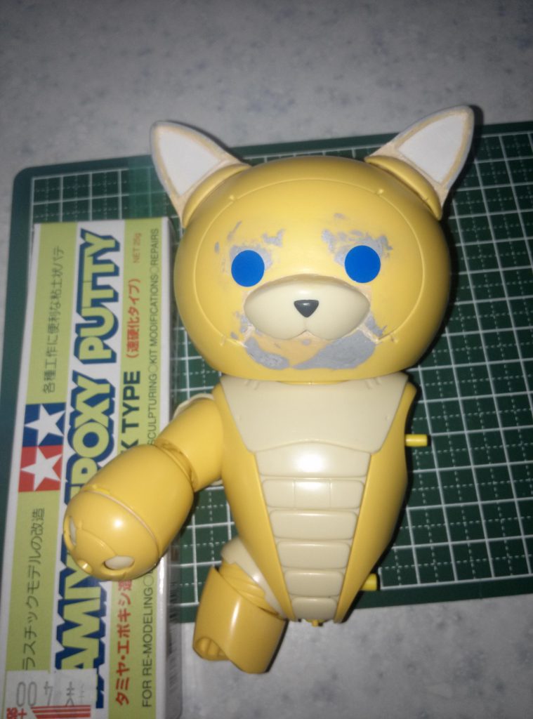 バランス調整中。ちまたではホラーと言われた製作工程写真ですw