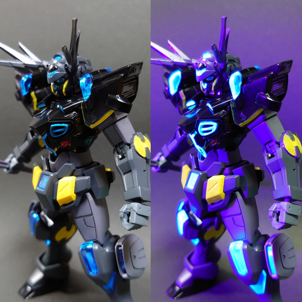 蛍光塗料で光ります。
※クリアパーツは元から