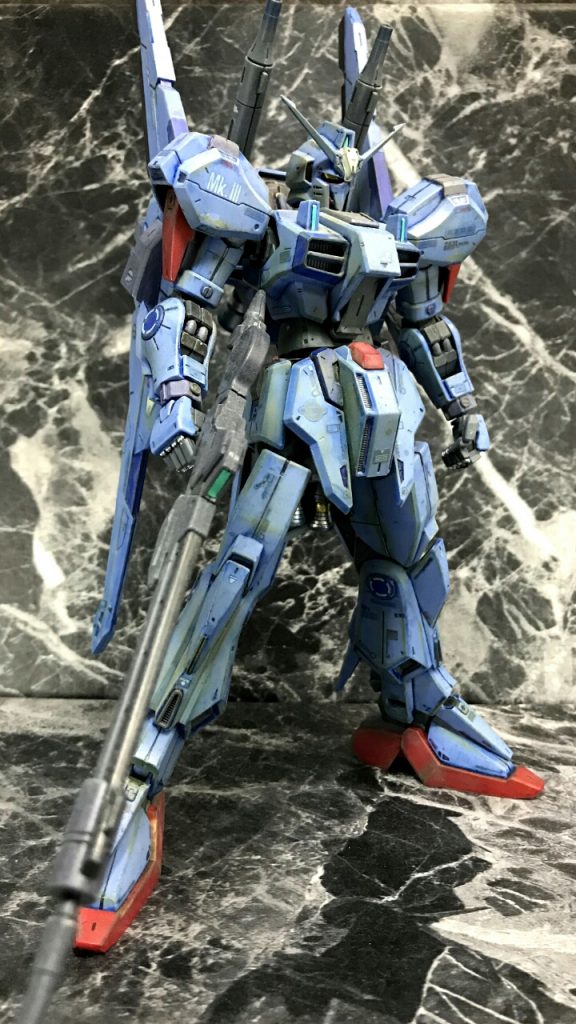 お気付きの方もいらっしゃると思いますが、手首の丸いパーツとくるぶしのカバーパーツが付いていません。

ワザとです(笑
手首のパーツは、丸っぽさよりもシャープさを出したかったとゆう理由です;;
くるぶしのカバーは・・なんでしょう、言葉を選ばず言うのなら「ダサい」と思ったからですm(__)m
これらのポイントが好き！っという方を否定するつもりはございません、好みの話でございます。