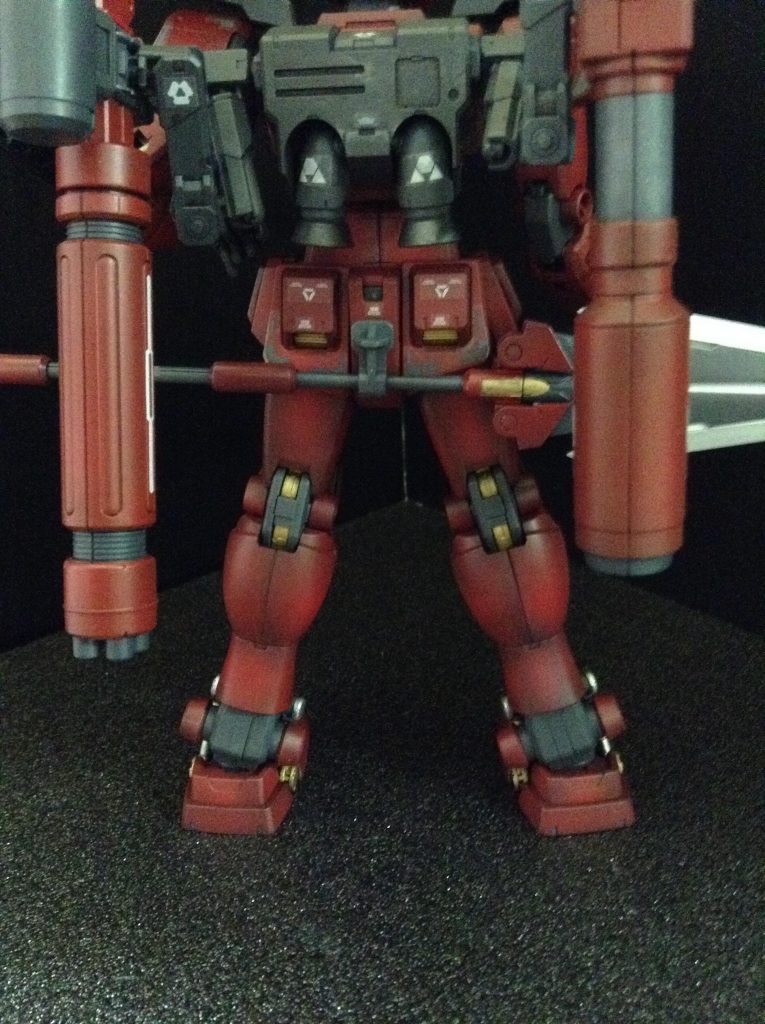 腰部ウェポンラッチを追加しています