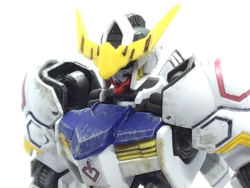 顔はかなりイケメン。アンテナも尖らせてやるとカッコ良くなります。