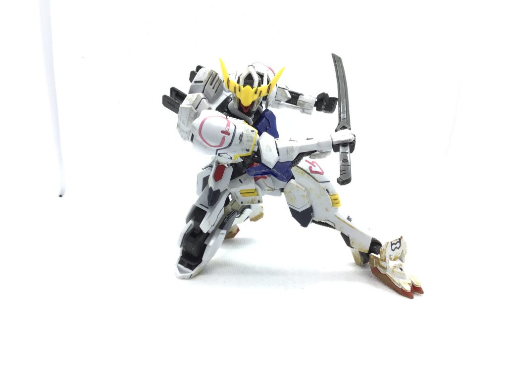 刀持ってるガンダムってところが好き…デザインした人もセンスある！