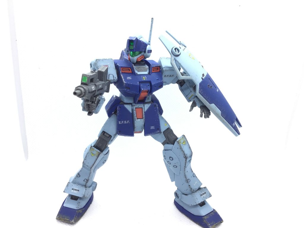 プルバップマシンガンも製作。センサー部分は、シールが無かったのでランナーに切れ端を加工して埋め込みました。すごい大変だった…