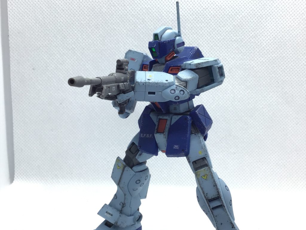 スナイパーライフルはスナイパーカスタムの物に交換しています。