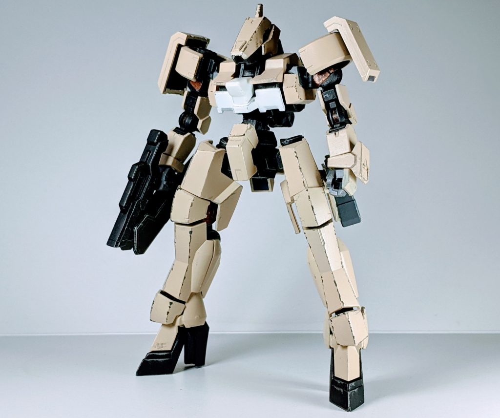 おまけ。
塗膜が厚かった部分をリペイント＆肩パーツをゲイレールに変更したパターン。初改造で愛着がなんかもうすごいので今後もちまちまいじっていきたいと思う…