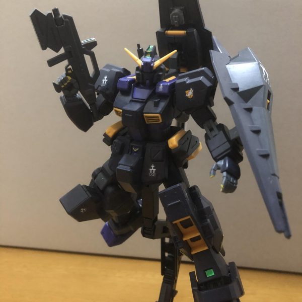 RX-121-1 ガンダムTR-1「ヘイズル改」