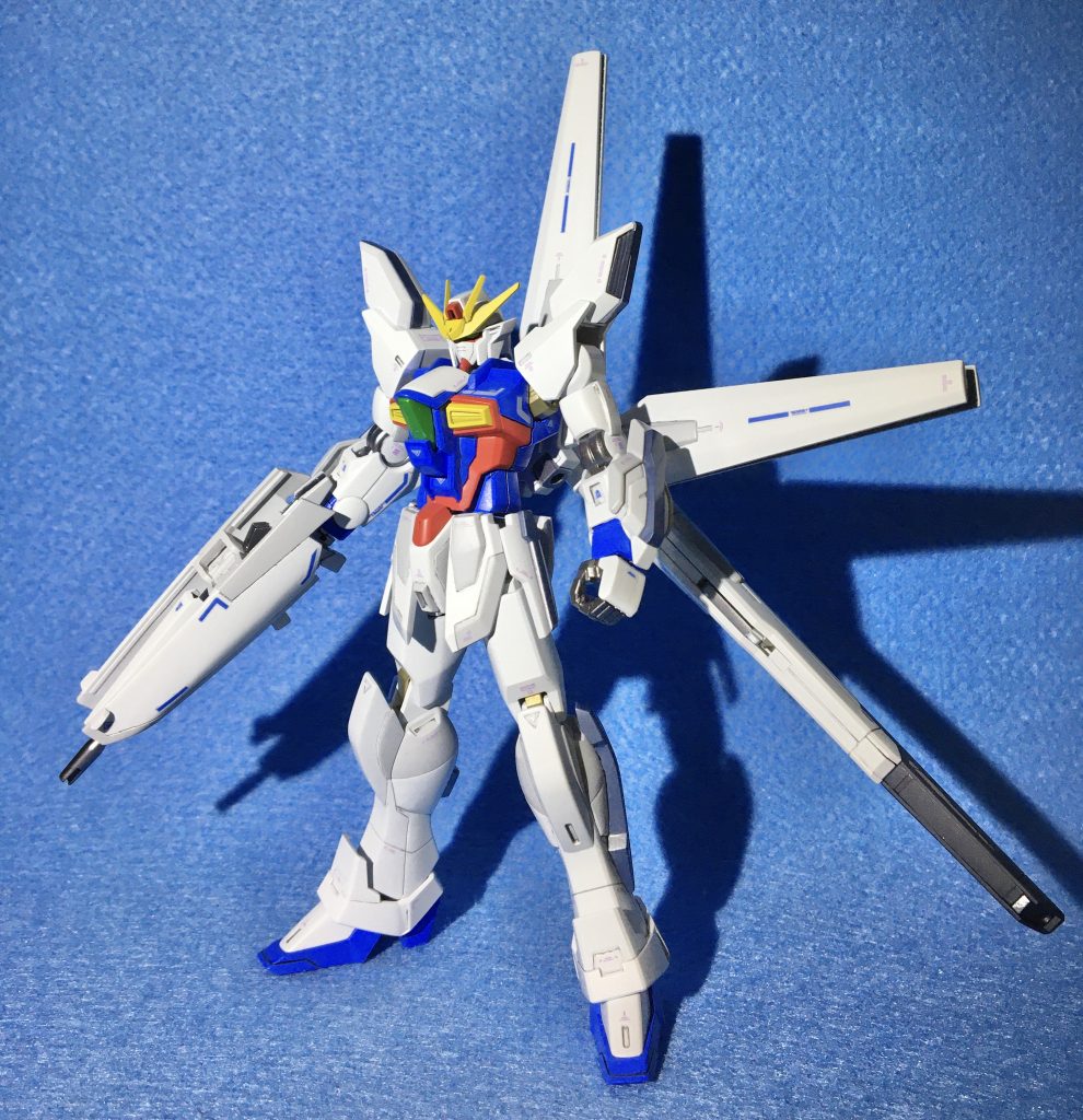 昨年に制作した【ガンダム セレーネ】同様、ミキシングでガンダムXをビルドしました。