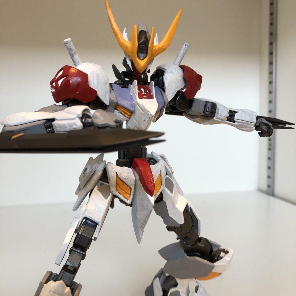 近距離戦での取り回しを重視しています