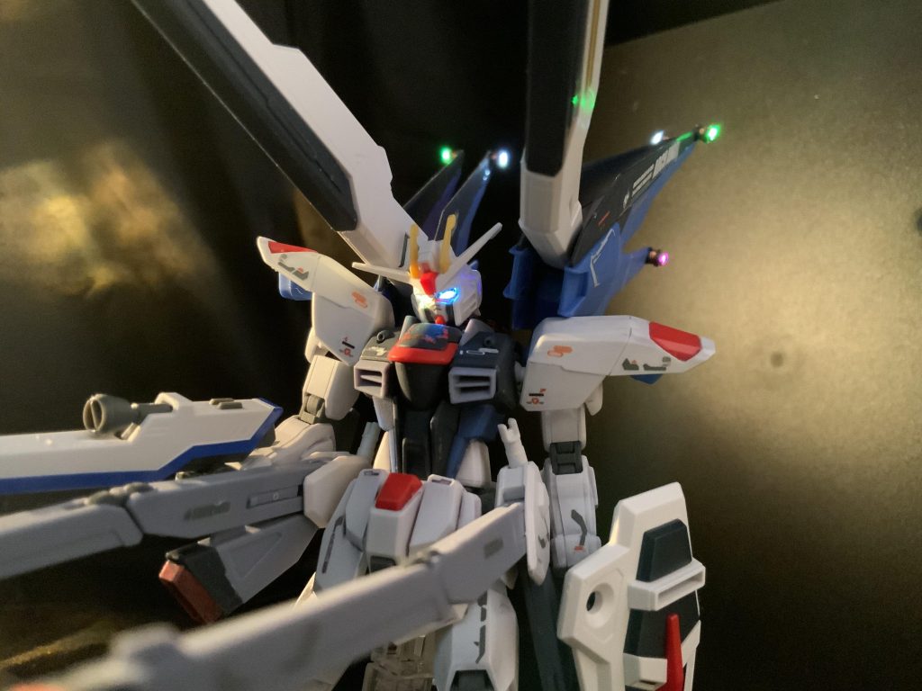 パチ組み→デカール→電飾→つや消しで何とかなりますね(-.-;)y-~~~  ZGMF-X10A フリーダムガンダム–6枚目/制作者：sora