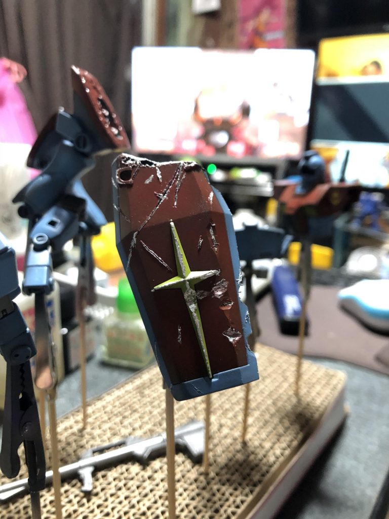 コスパを活かして切り傷を入れてみたり削ってみたりしてみました。正直やり過ぎたなと思ってます汗💦