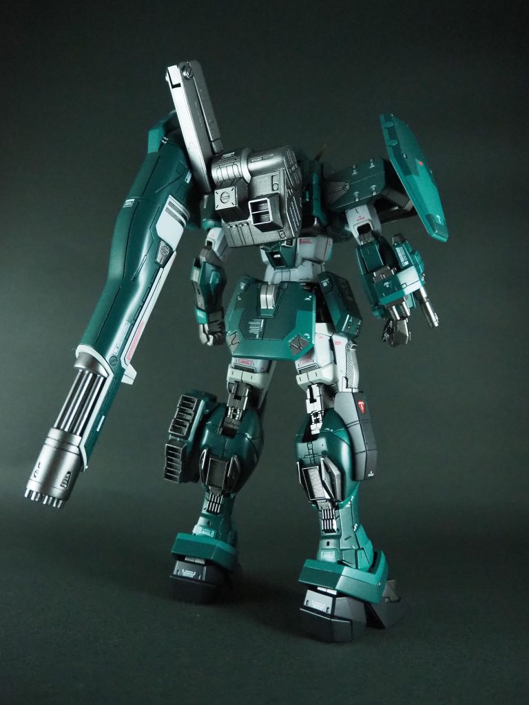 リア
接続アームはプラ板のフルスクラッチ
ネオジム内蔵なので折り畳み状態の保持力は高め