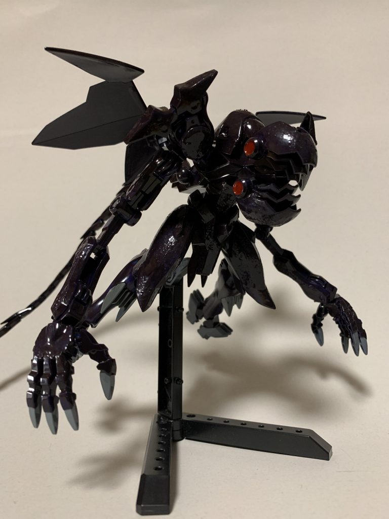 ゲヘナコンバーターを使って飛行が可能です。