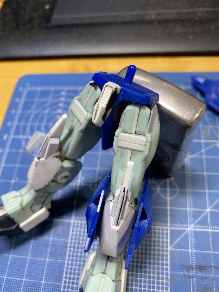 腰フロントダクトはヒートプレスで一回り大きくしました。