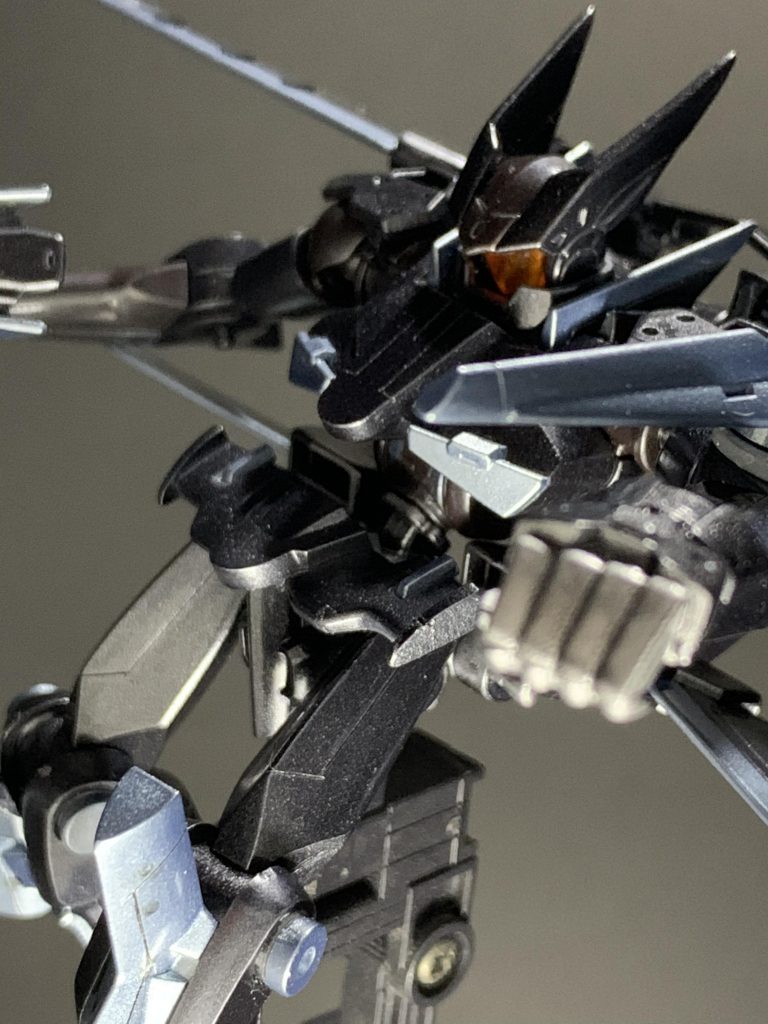 パッケージのポージングを再現してみました。