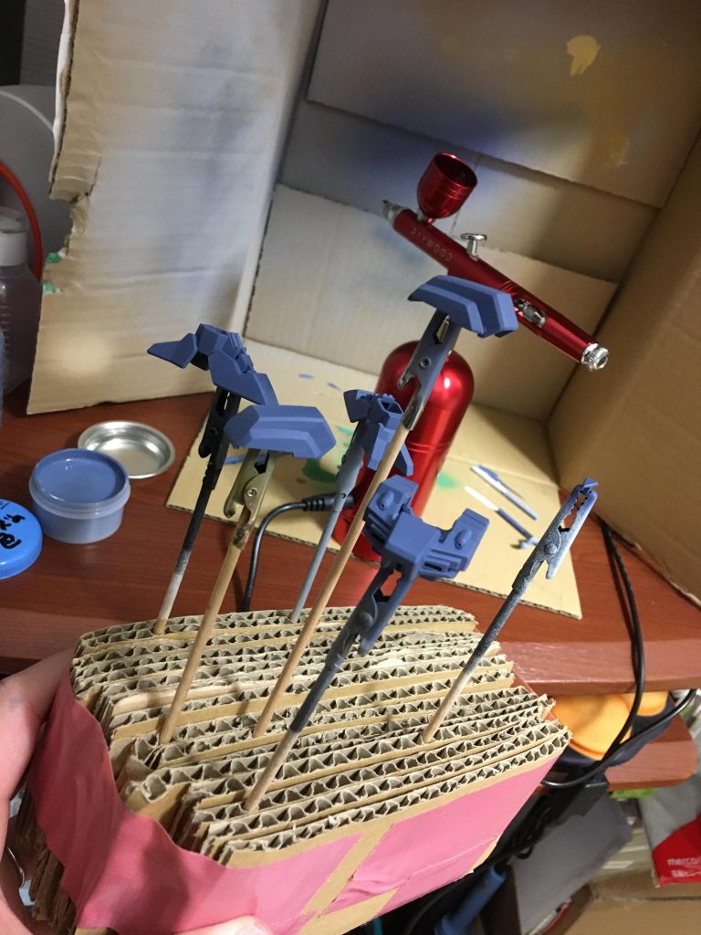 実は初のエアブラシ塗装作品！
メインカラーの薄紫はGNアームズの調色レシピを参考に。