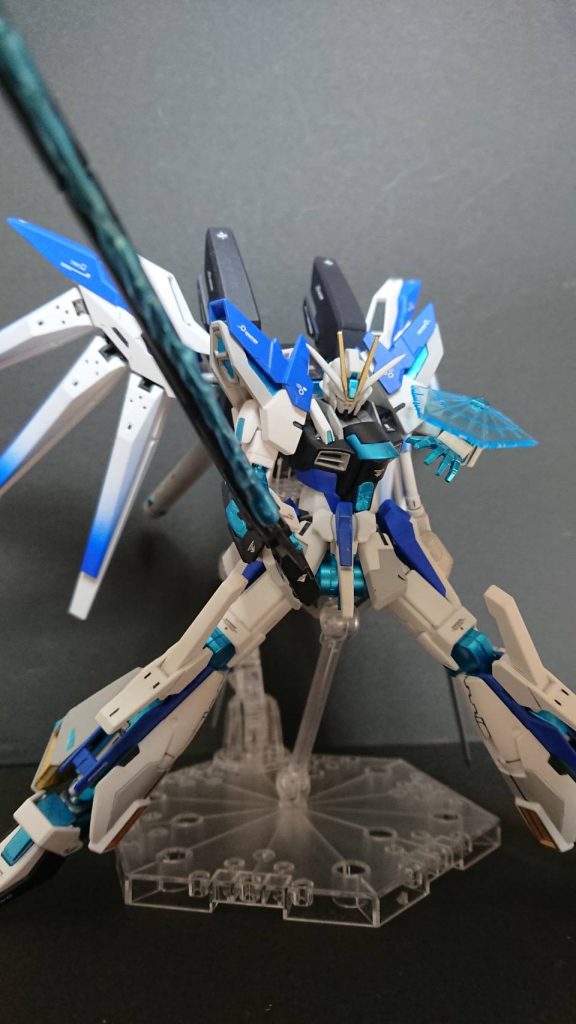 ファンネルには、グラデーション塗装をしました。