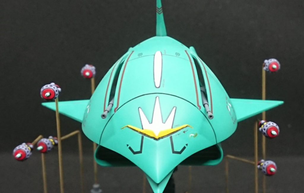 自作デカールはハイキューパーツのレーザープリンタ用を使っていますが、市販のデカールより若干分厚いのか、写真だとどうしても目立ちますね。肉眼だとパッと見分からないんですが