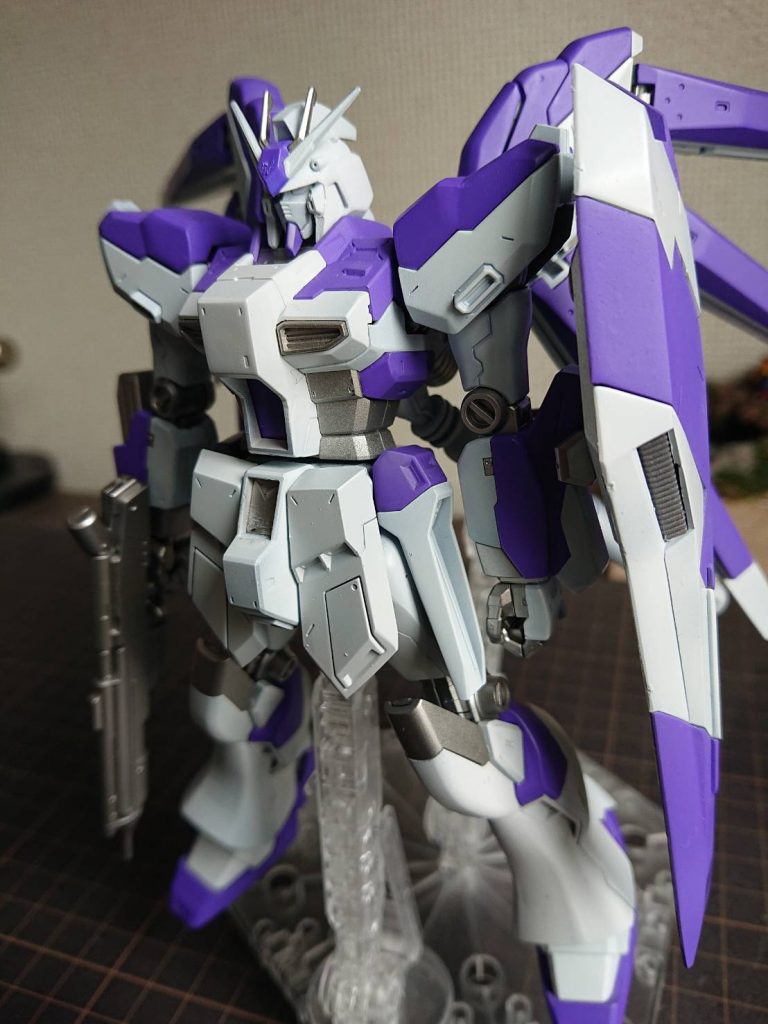 基本塗装終わらせただけの状態。 デカール時に塗装剥がしちゃうハプニングがあったのでまだ綺麗です。