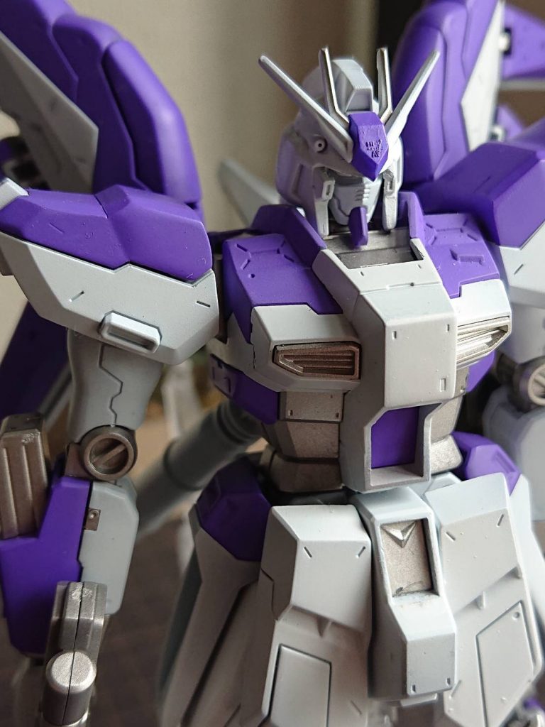 基本塗装のみその2
合わせ目だったり表面処理ガバガバですがそれでも格好良く見えるからガンプラは偉大。