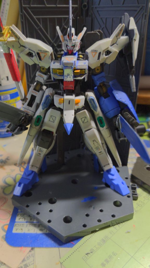 リジェネ(そこをどいてくれ!!)ギャラルホルン隊士(なに!!ぐわっ)ソードパイルにつかれたグレイズ!