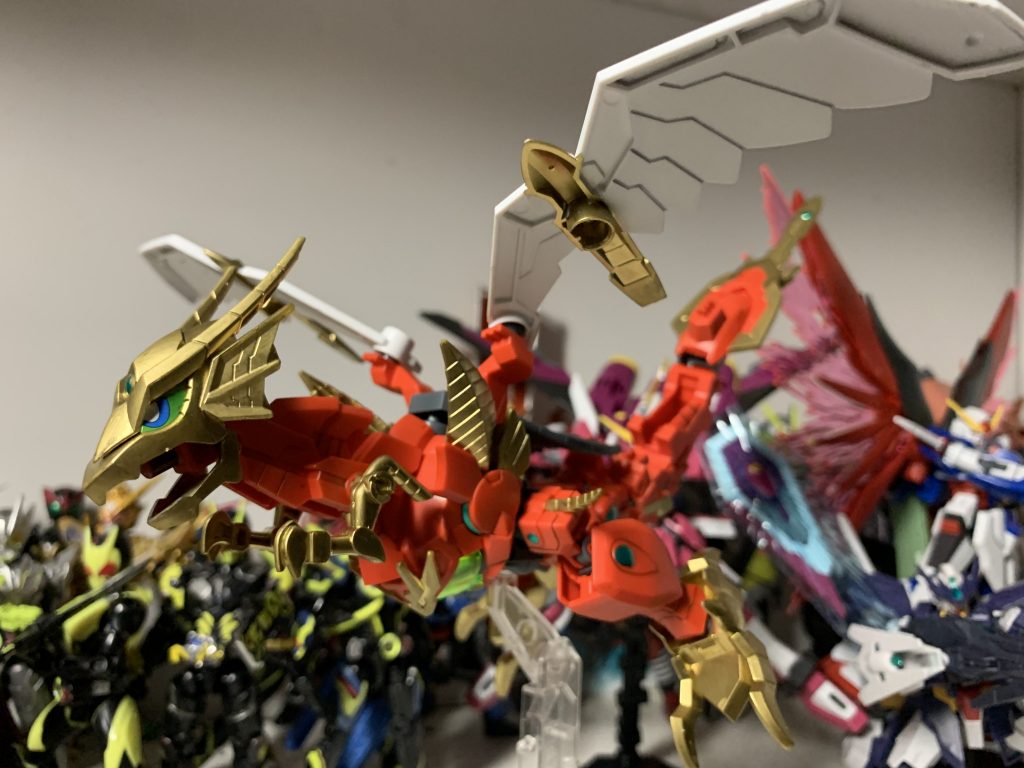 大乱戦の戦場を飛ぶヴァルキランダー