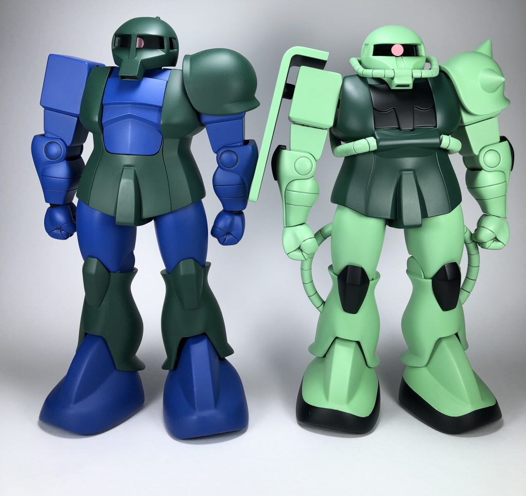 前に作った旧ザクと。