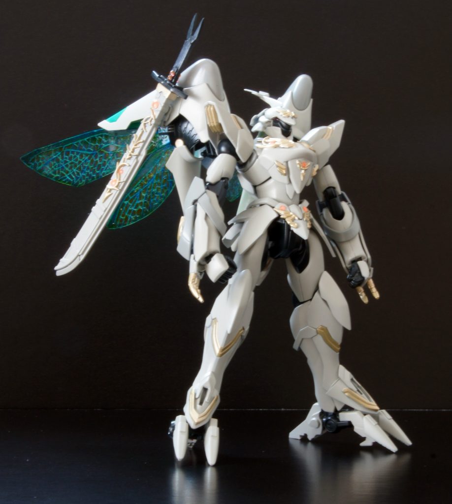 ちょい高級感あふるるデザインにしてみました
(語彙力)金色がポイントですね(゜ρ゜)