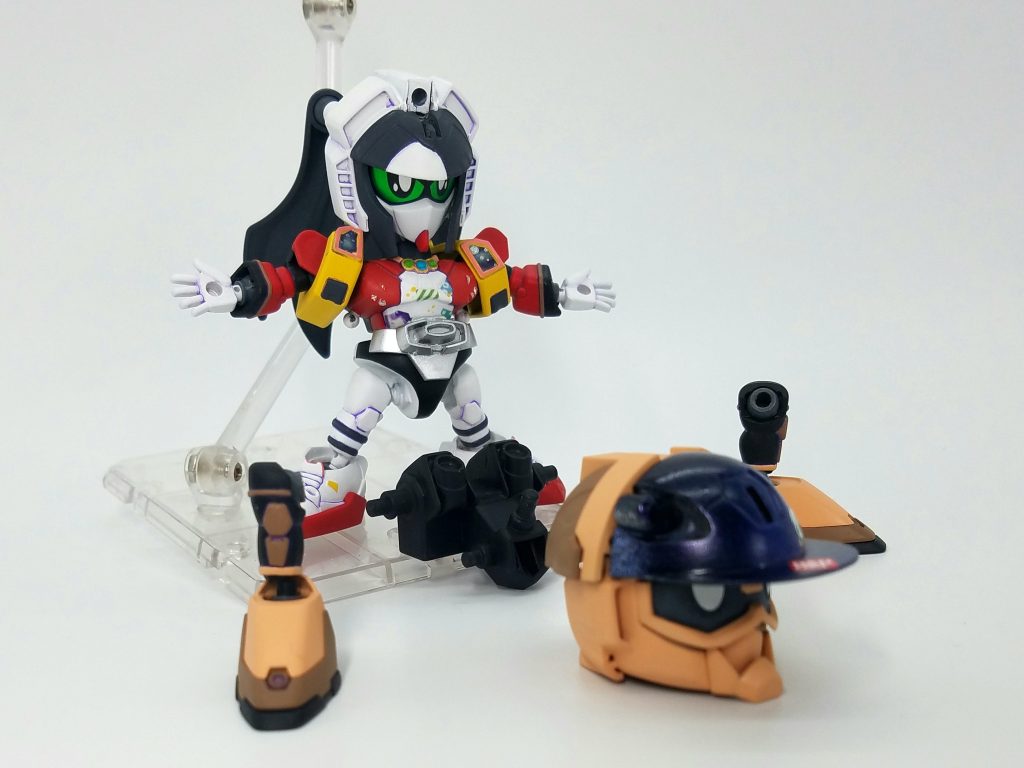 変型用パーツをリュックとしてすべて背負うことで
ニコちゃんとライドプレイヤーを両立させています
両形態自然に見えるよう配色計算して塗装しました