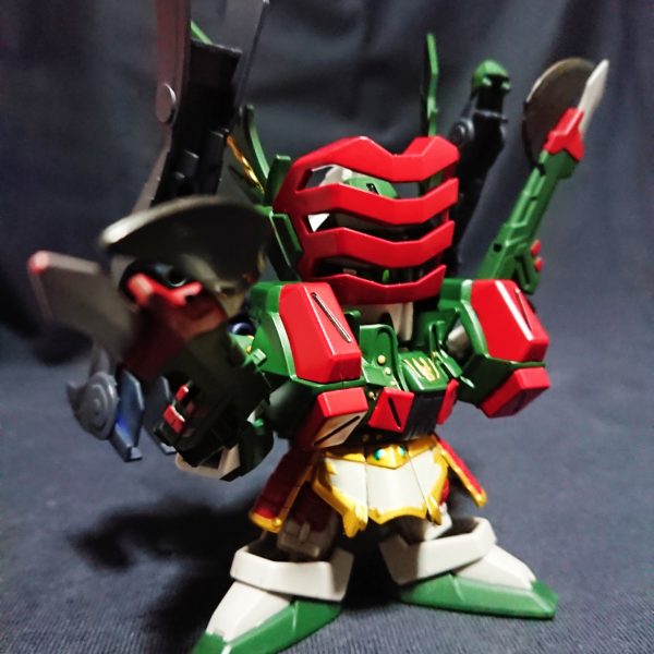 鄧芝ヴェルデバスター