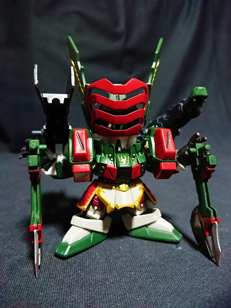 劉備と劉禅に仕えた将で、馬謖や向朗と共に幻影隊を立ち上げ、街亭の戦いでは趙雲と共に陽動を行った。
翔と轟との関係を修復すべく使者となり、孫権にも賞賛された。
弩を得意とし、黄忠が残した連龍牙を改良した斧付きの大弩で戦う。