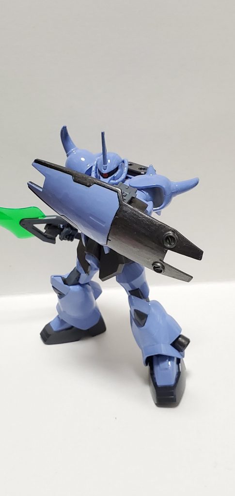 シールドはジム系から拝借。
接続パーツはジムジムから拝借。