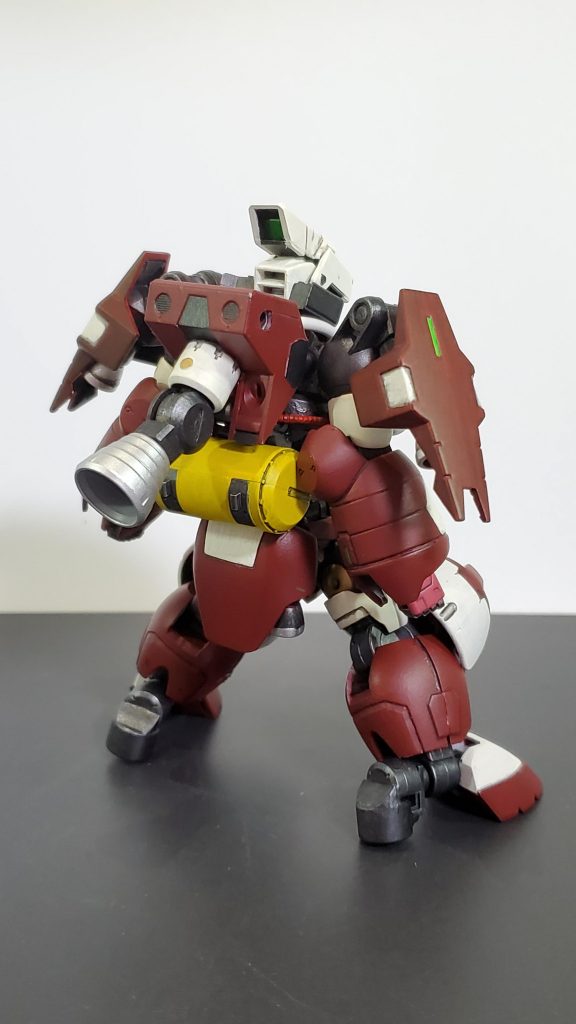 ■フレーム
ヘキサフレームの胴体にロディフレームの手足を移植した、混成フレーム。