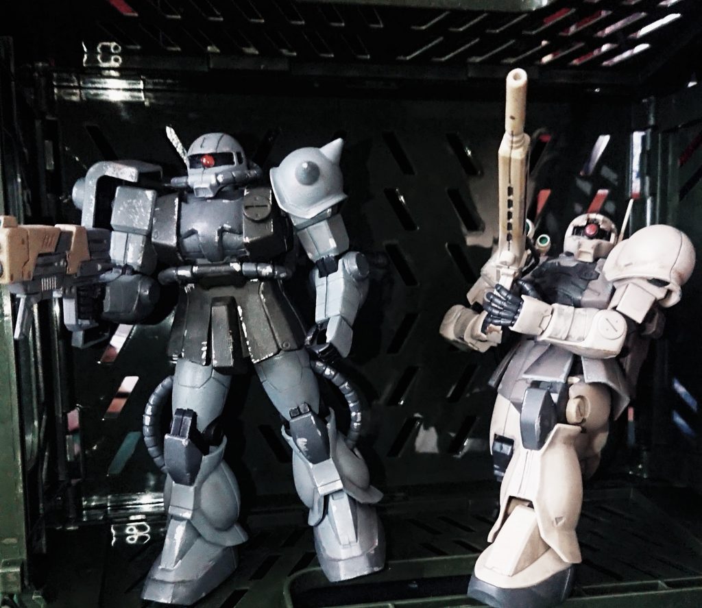 復帰第１号のFGザクと共に