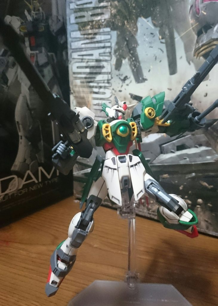 ・バスターライフルカスタム
バスターライフル本体はジーエンアルトロンの余剰パーツを使ってるっス