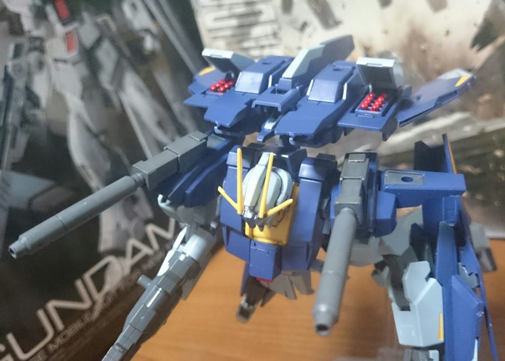 ・ミサイル&ビームキャノン
LBWSに装着する場合はどちらか選択式っス。ミサイルの塗装つかれる。あとビームキャノンもグレーで全塗装の必要ありっス