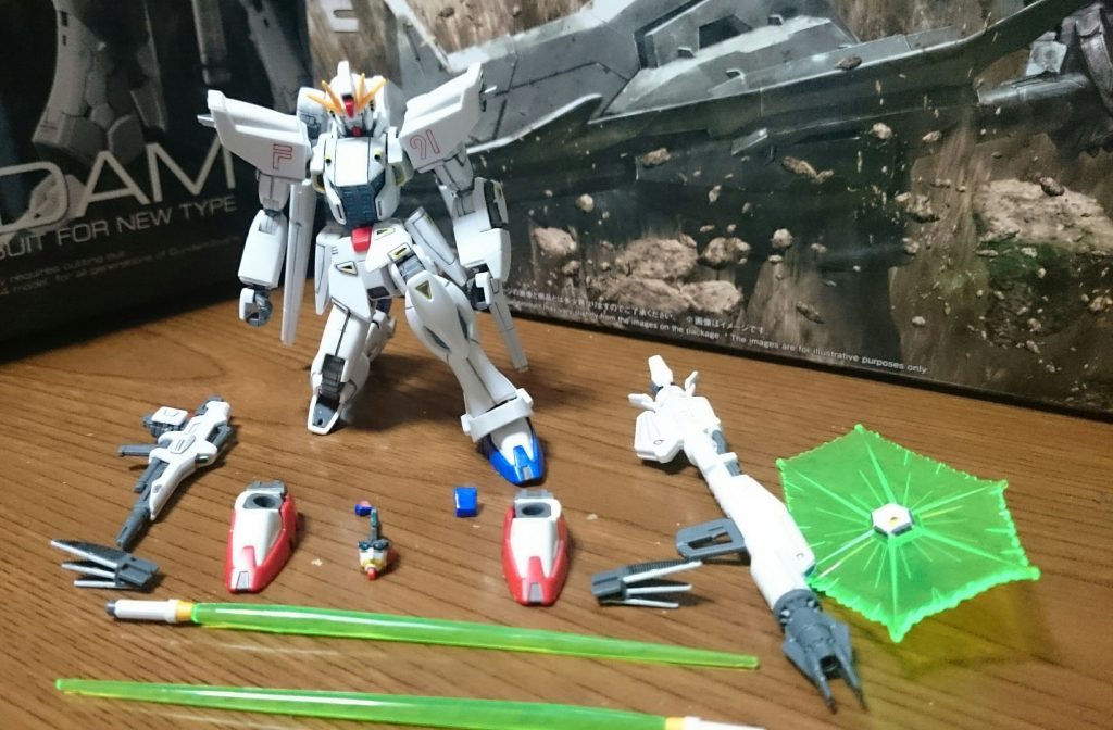 ヴァイタル用ニコイチセットっス。
HGながらF91のメットの内部が再現されてるのは驚いたっス。