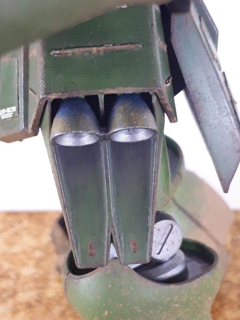 今回、バーニアはウェザリングで