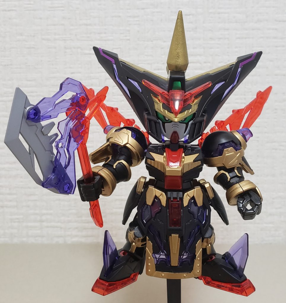 正面
三国伝では演者アッシマーでしたが今回はマスター。武器は同じく斧。