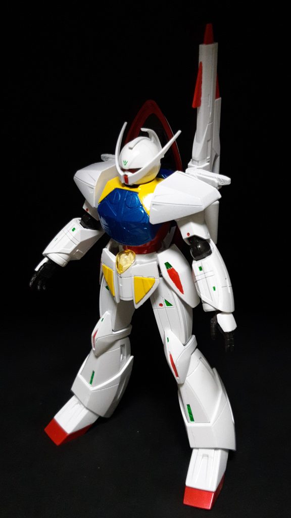 武器有り。股関節が特にクタクタなので、派手なポーズはできません。